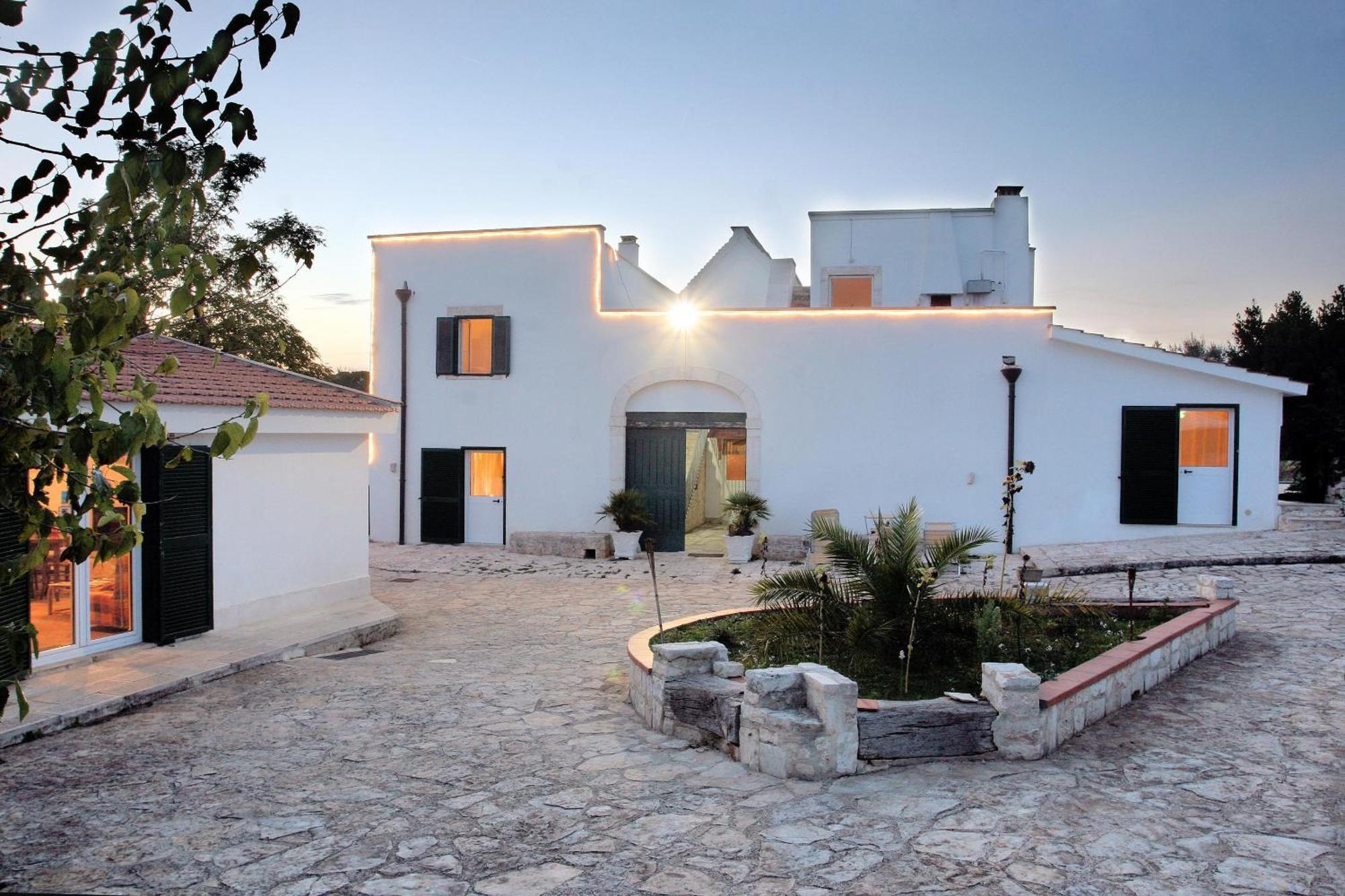 Dimora Del Sole Apartment Putignano Exterior photo